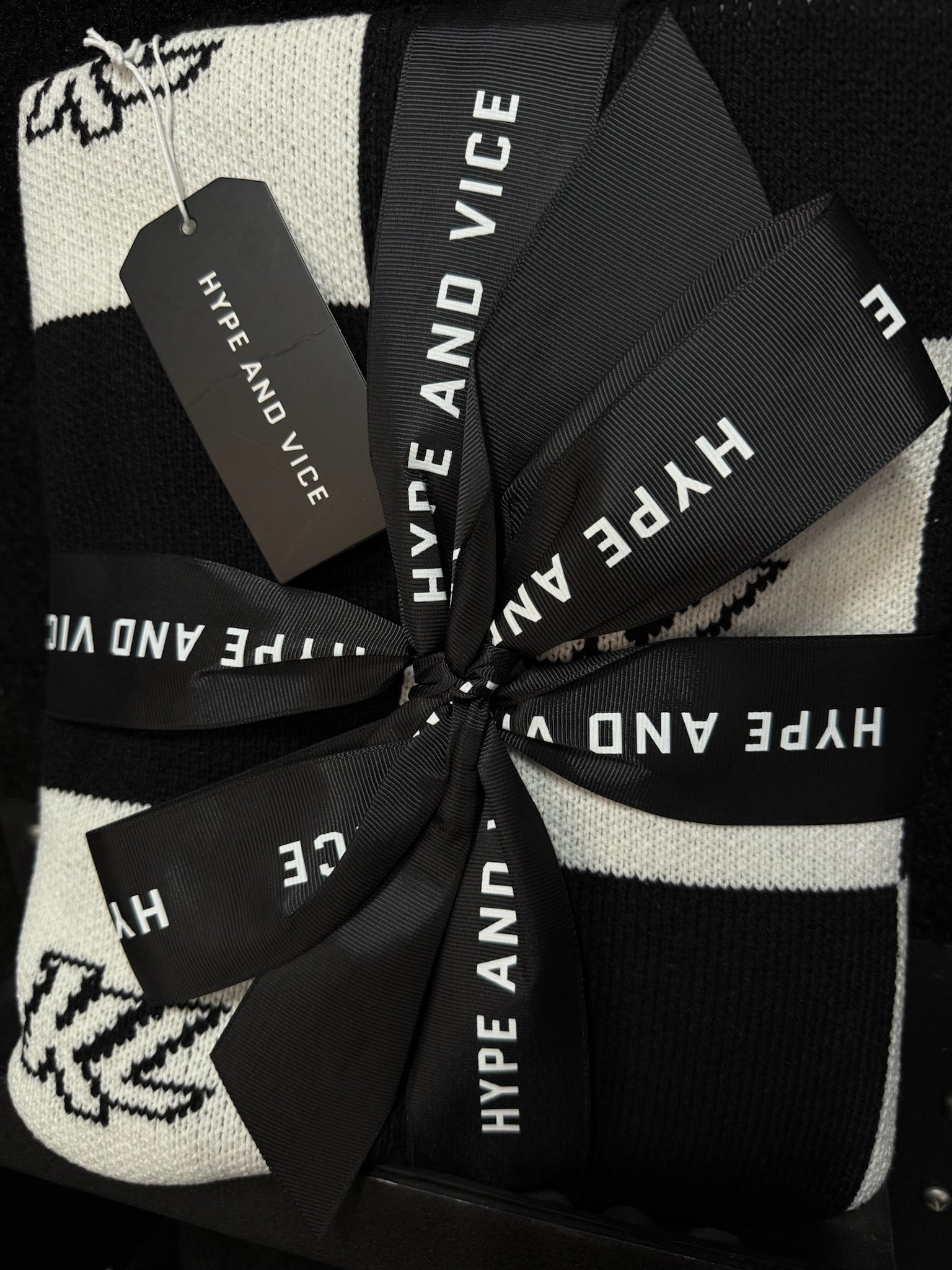 KL Checkered Blanket